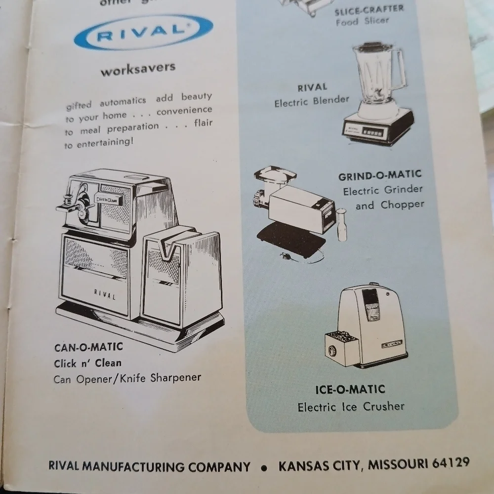 Rival Crock Pot Slow Electric Cooker Cookbook, Instruction Manual 1970 Paperback